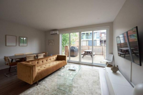 Design 3 bedroom flat with private terrace in Little Italy by Denstays